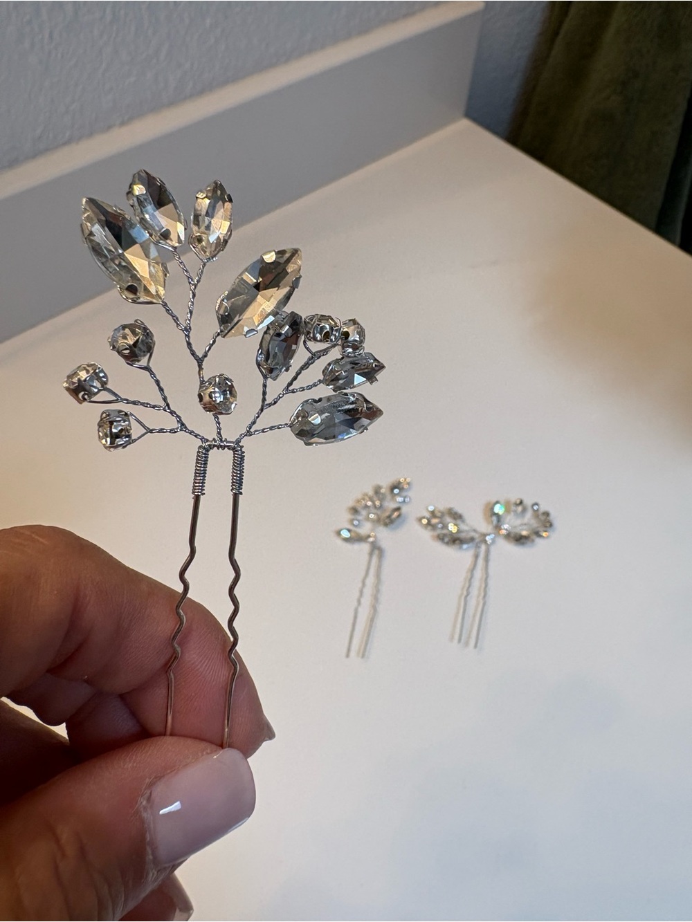 Silver Crystal Hair Pin Set - Clear Sparkle new never worn beautiful